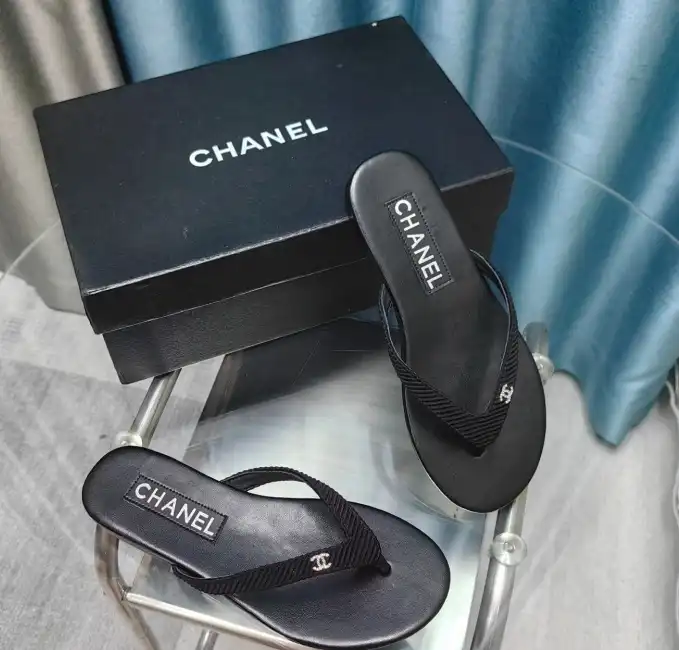 hype Chanel Slippers