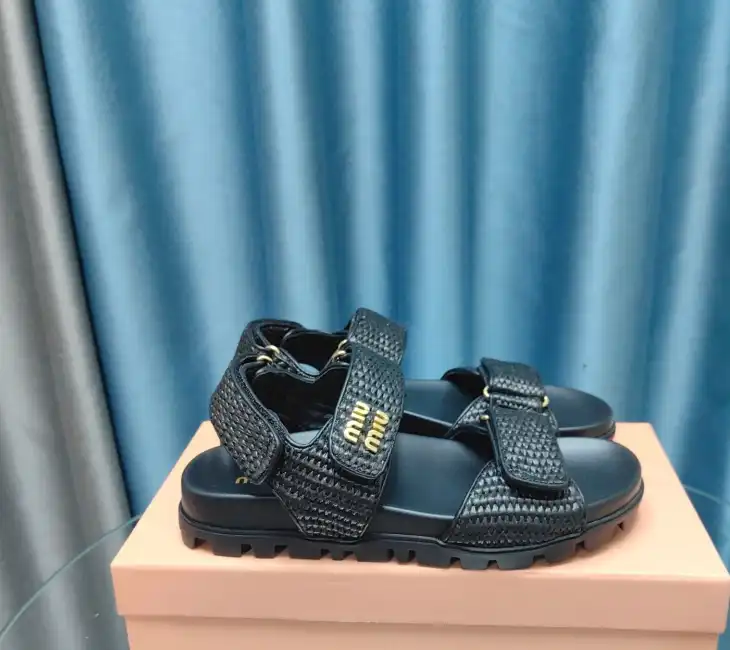 hype Miu Miu Sandals