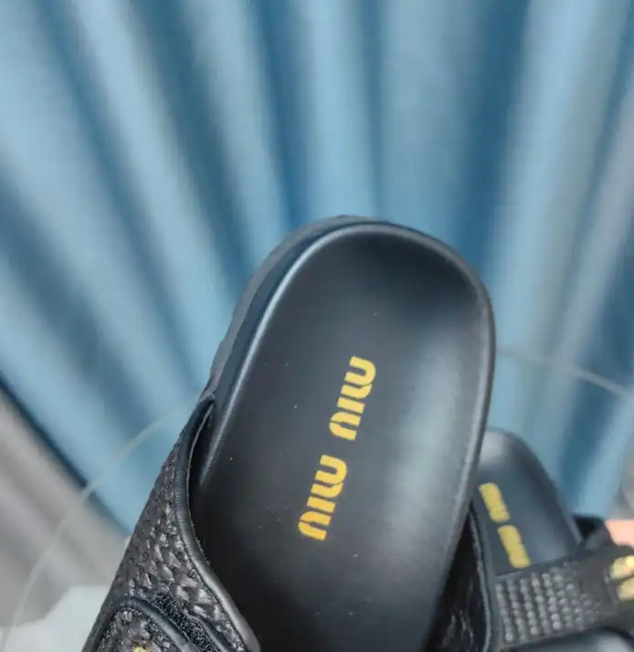 hype Miu Miu Sandals