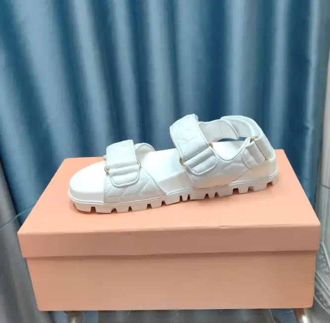 hype Miu Miu Sandals