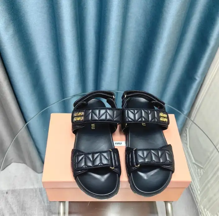 hype Miu Miu Sandals