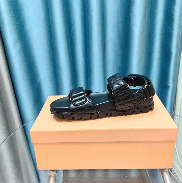 hype Miu Miu Sandals