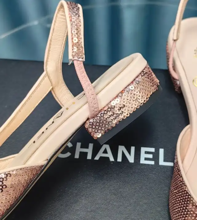 hype Chanel High Heels