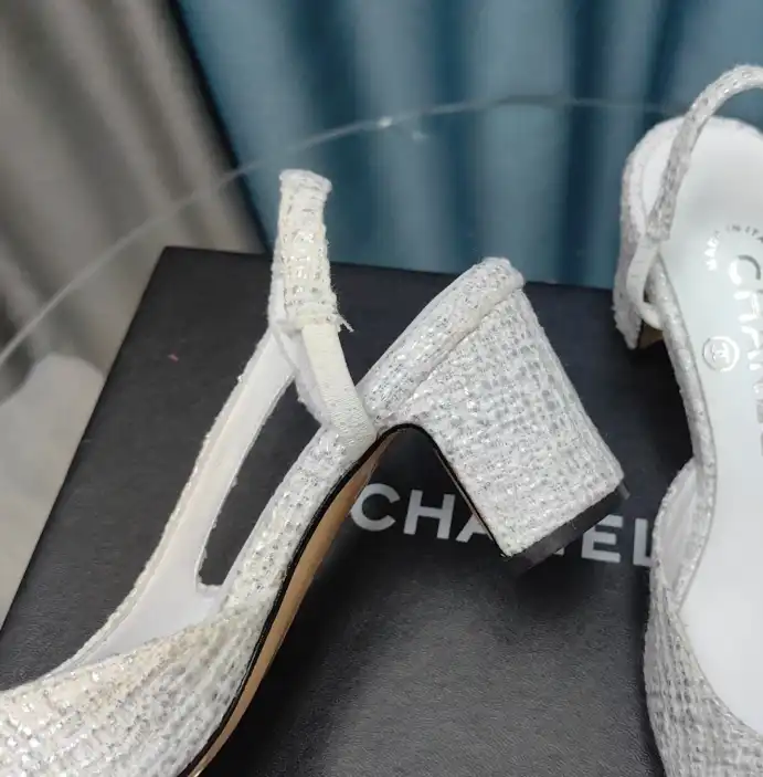 hype Chanel High Heels