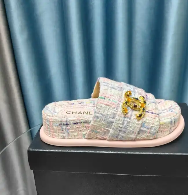 hype Chanel Slippers