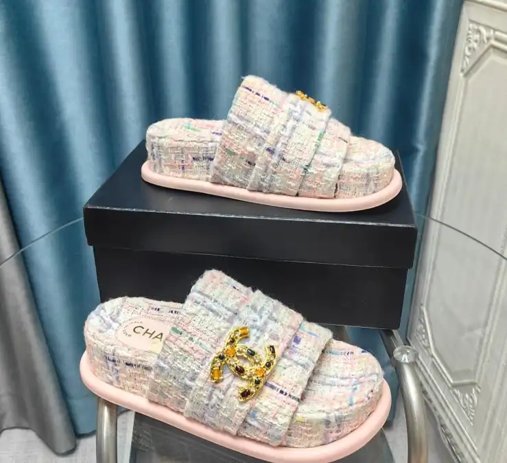 hype Chanel Slippers