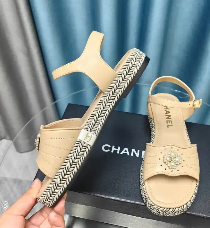 hype Chanel Slippers