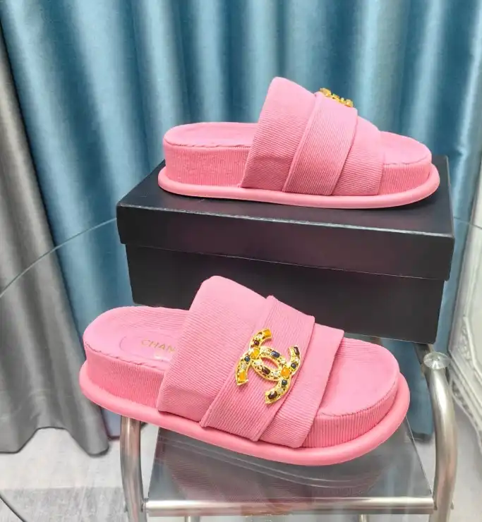 hype Chanel Slippers