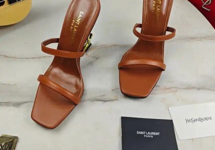 hype YSL High Heels