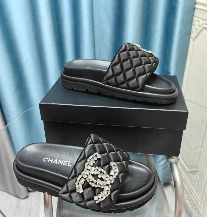 hype Chanel Slippers