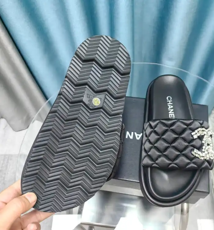 hype Chanel Slippers