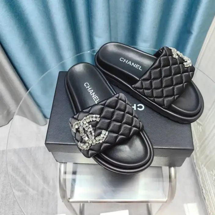 hype Chanel Slippers