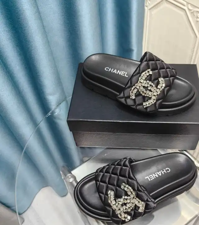 hype Chanel Slippers