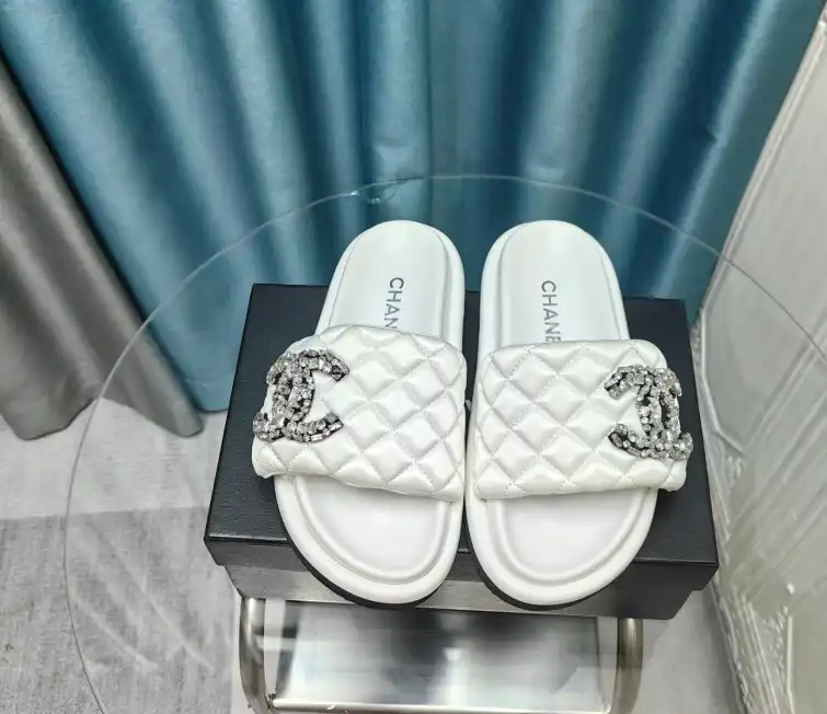 hype Chanel Slippers