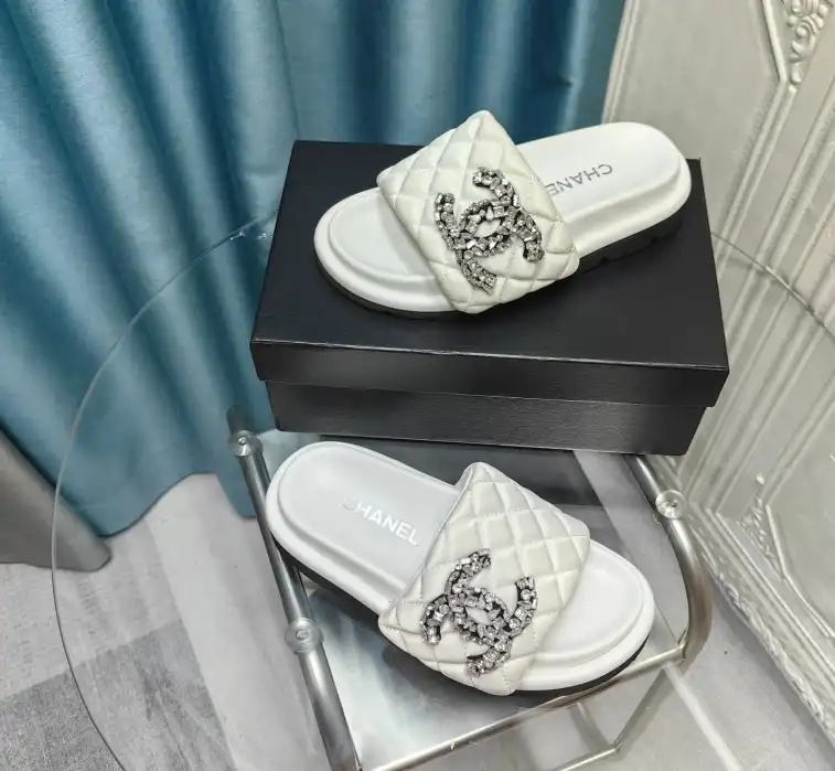 hype Chanel Slippers