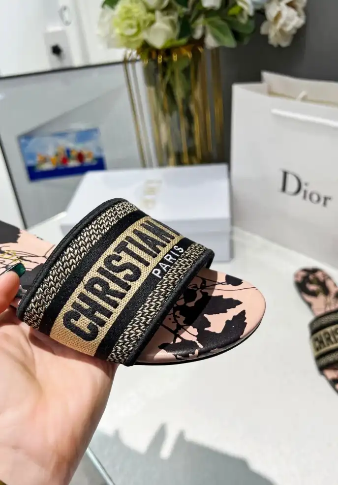 hype Christian Dior Slippers