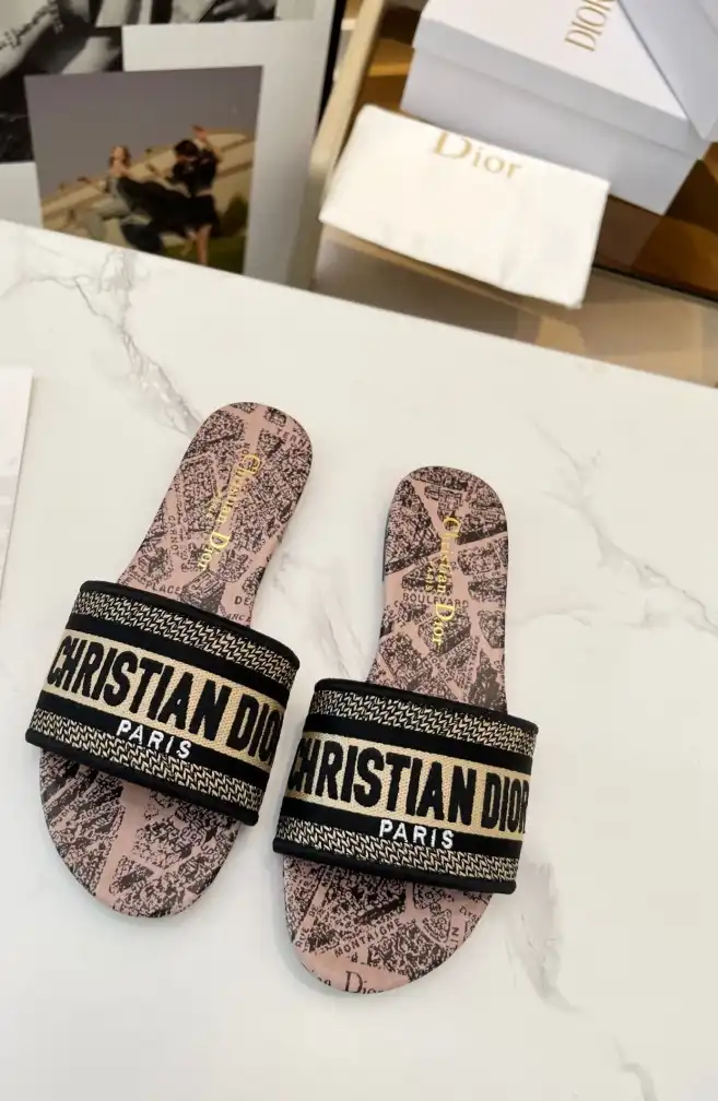 hype Christian Dior Slippers