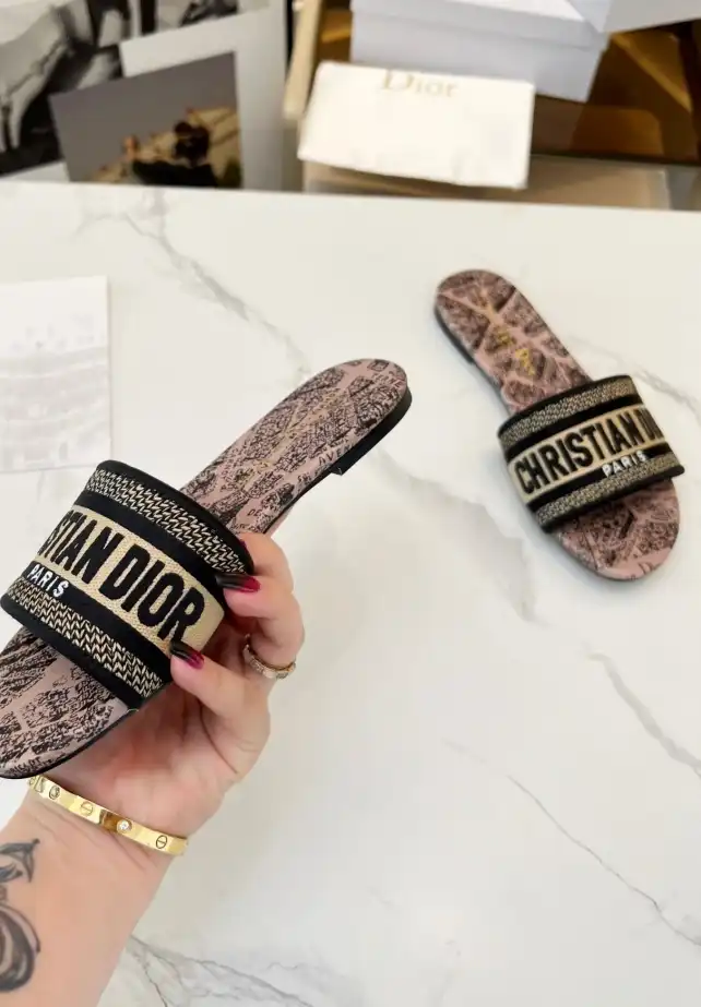 hype Christian Dior Slippers