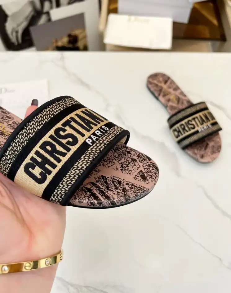 hype Christian Dior Slippers