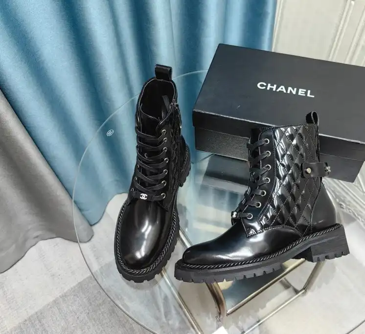 hype Chanel Boots