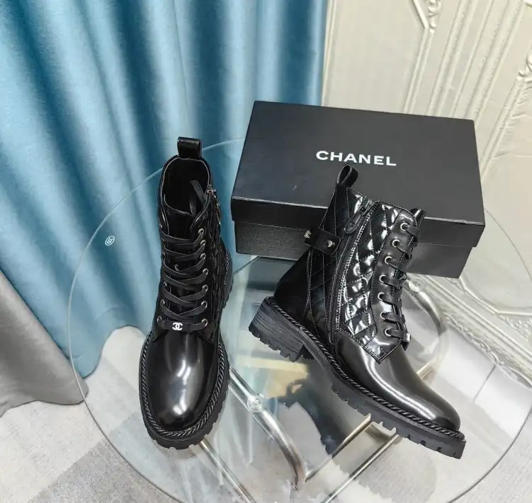 hype Chanel Boots