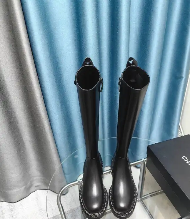 hype Chanel Boots