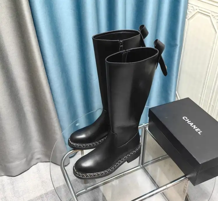 hype Chanel Boots