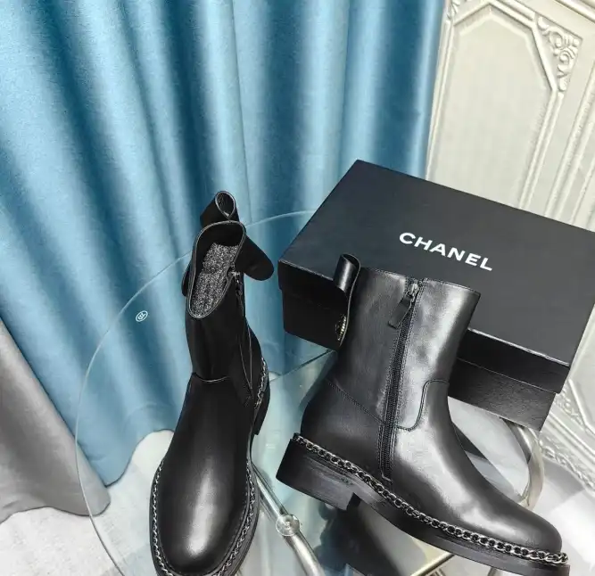 hype Chanel Boots