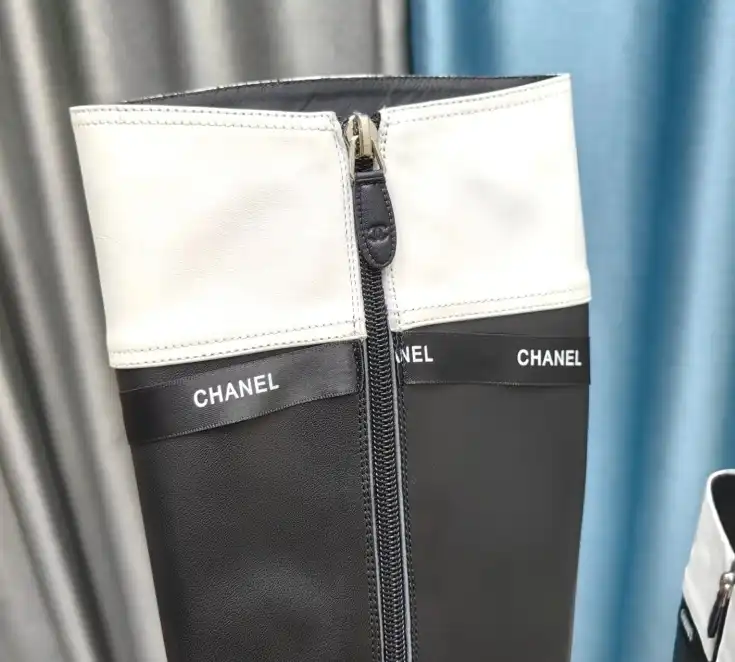 hype Chanel Boots