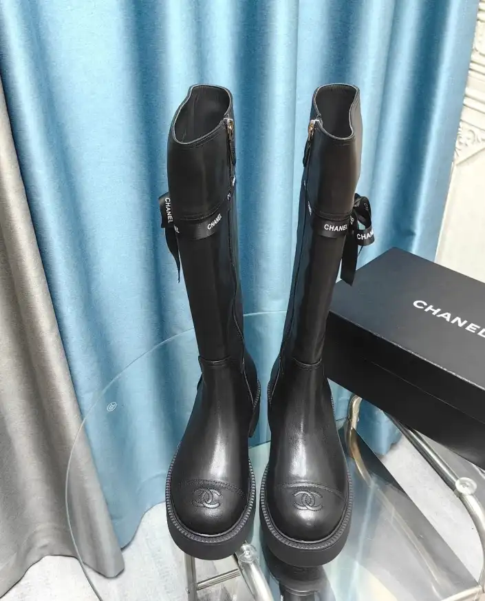 hype Chanel Boots