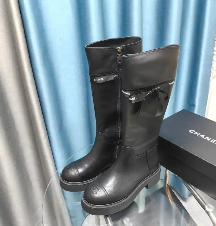 hype Chanel Boots