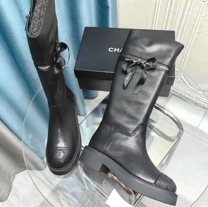 hype Chanel Boots