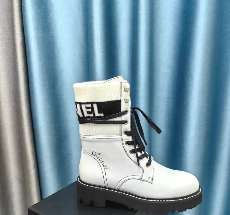 hype Chanel Boots