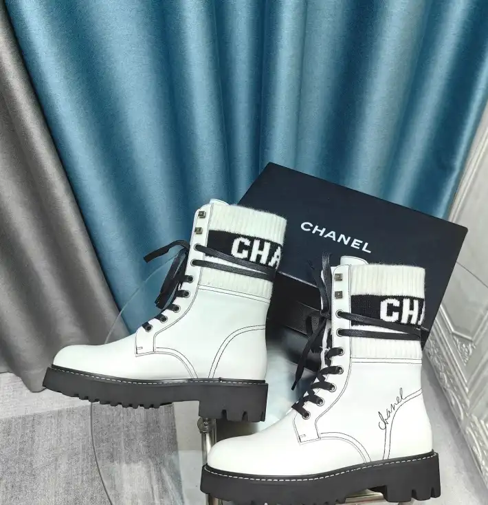 hype Chanel Boots