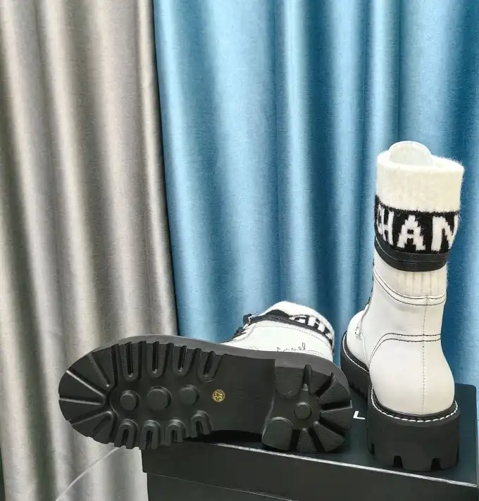 hype Chanel Boots