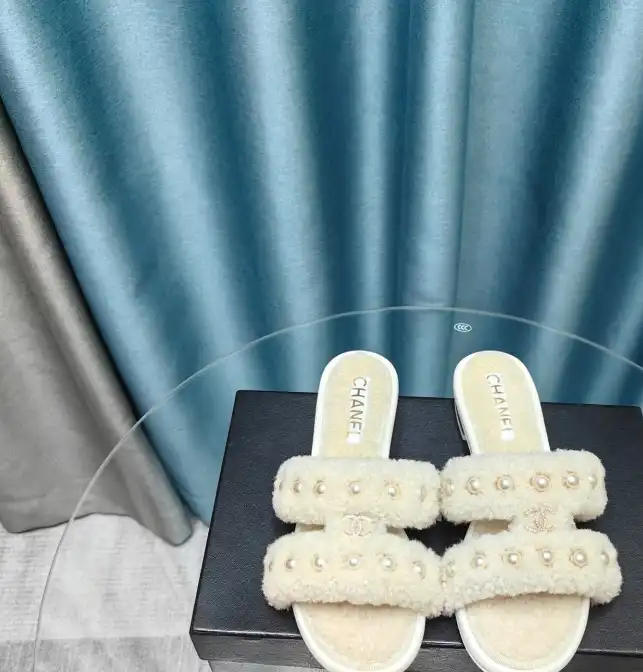 hype Chanel Slippers