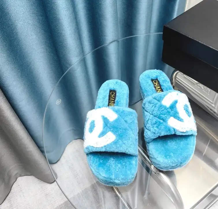 hype Chanel Slippers