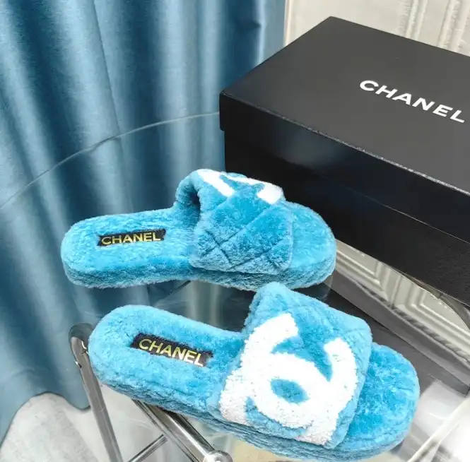 hype Chanel Slippers