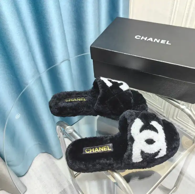 hype Chanel Slippers