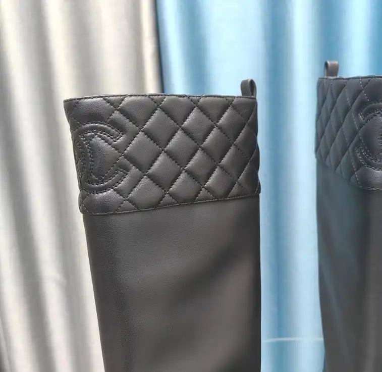 hype Chanel Boots