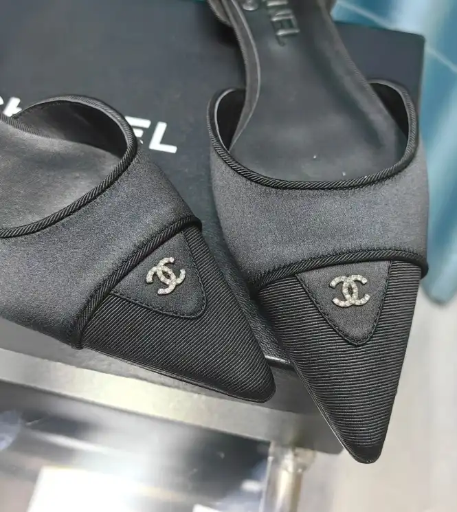 hype Chanel High Heels