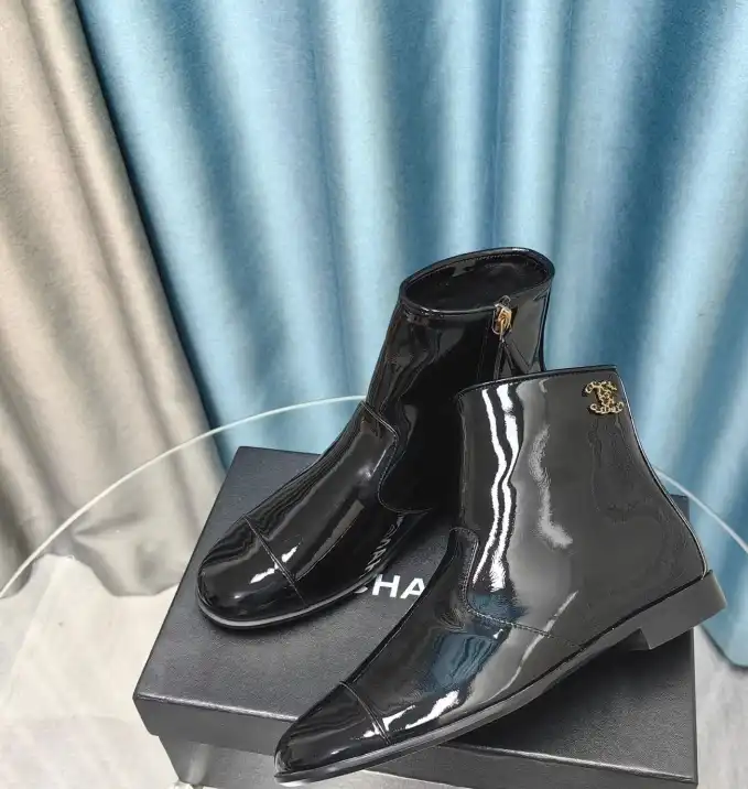 hype Chanel Boots