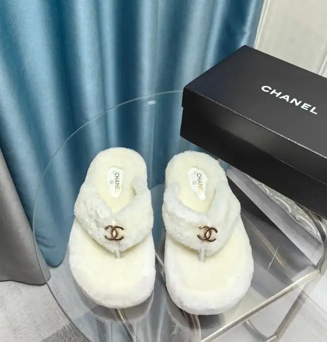 hype Chanel Slippers