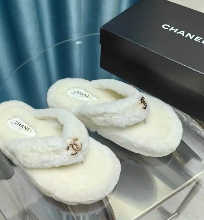 hype Chanel Slippers