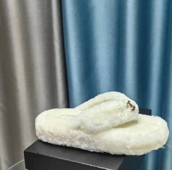 hype Chanel Slippers