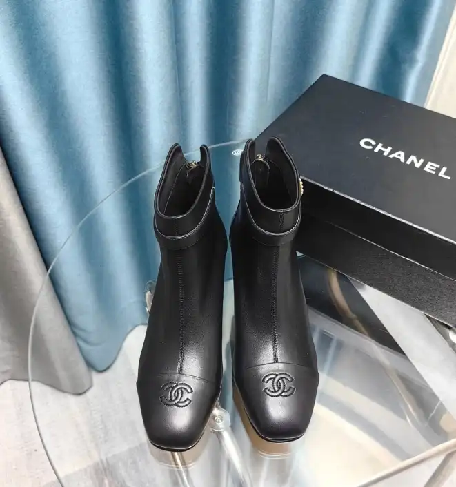 hype Chanel Boots