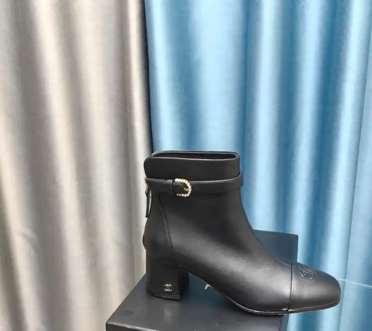 hype Chanel Boots