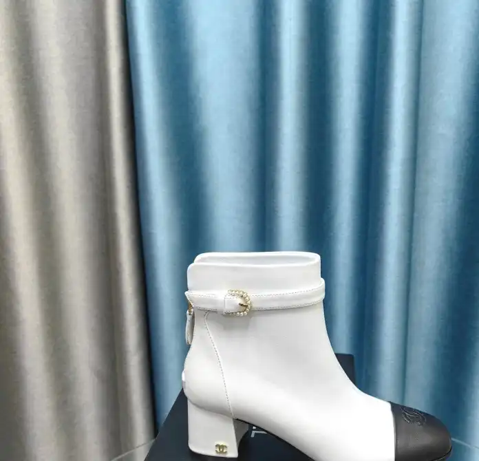 hype Chanel Boots