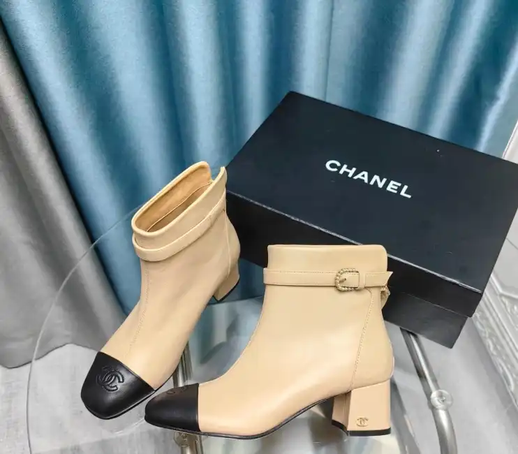 hype Chanel Boots