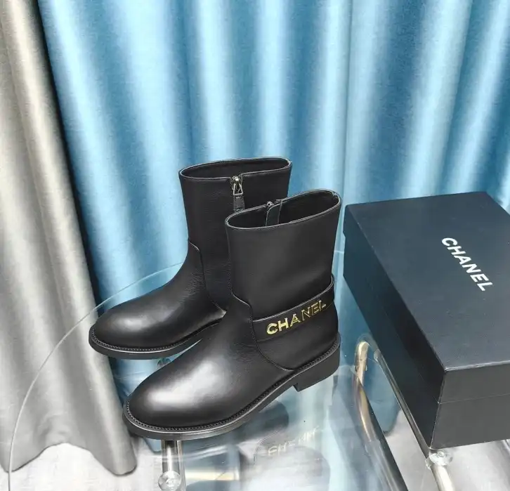 hype Chanel Boots